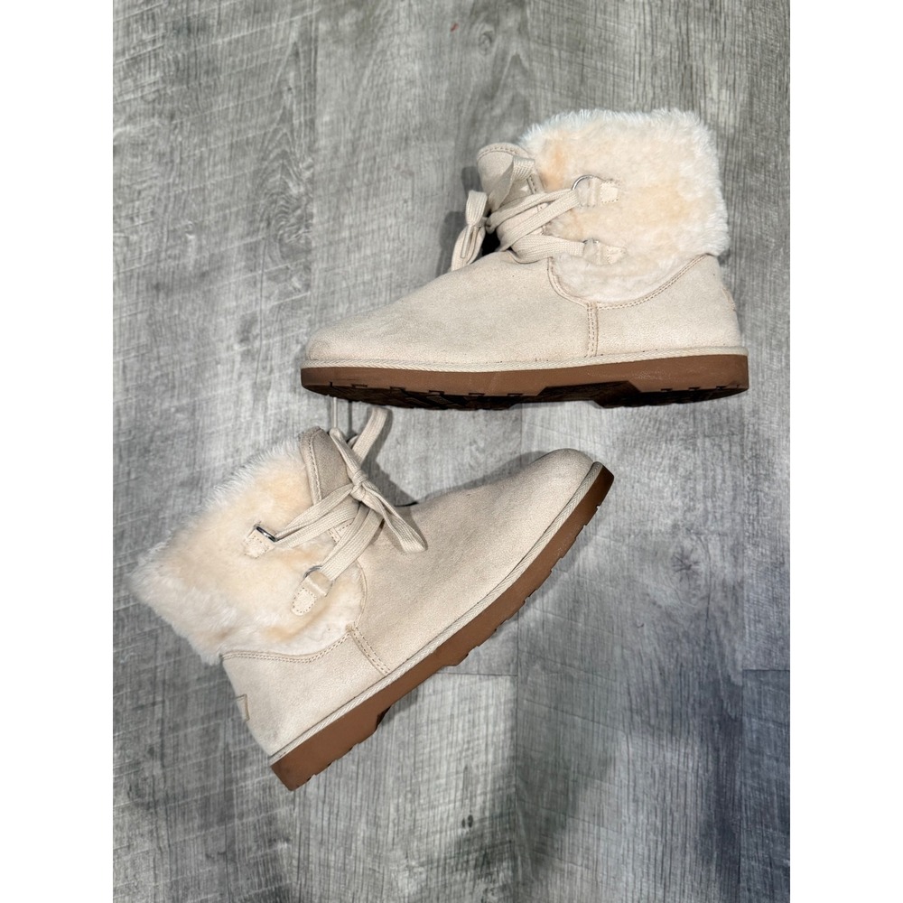 Makalu Rochelle‎ Cream Faux Fur Lined Lace Up Ankle Boots Womens 9M